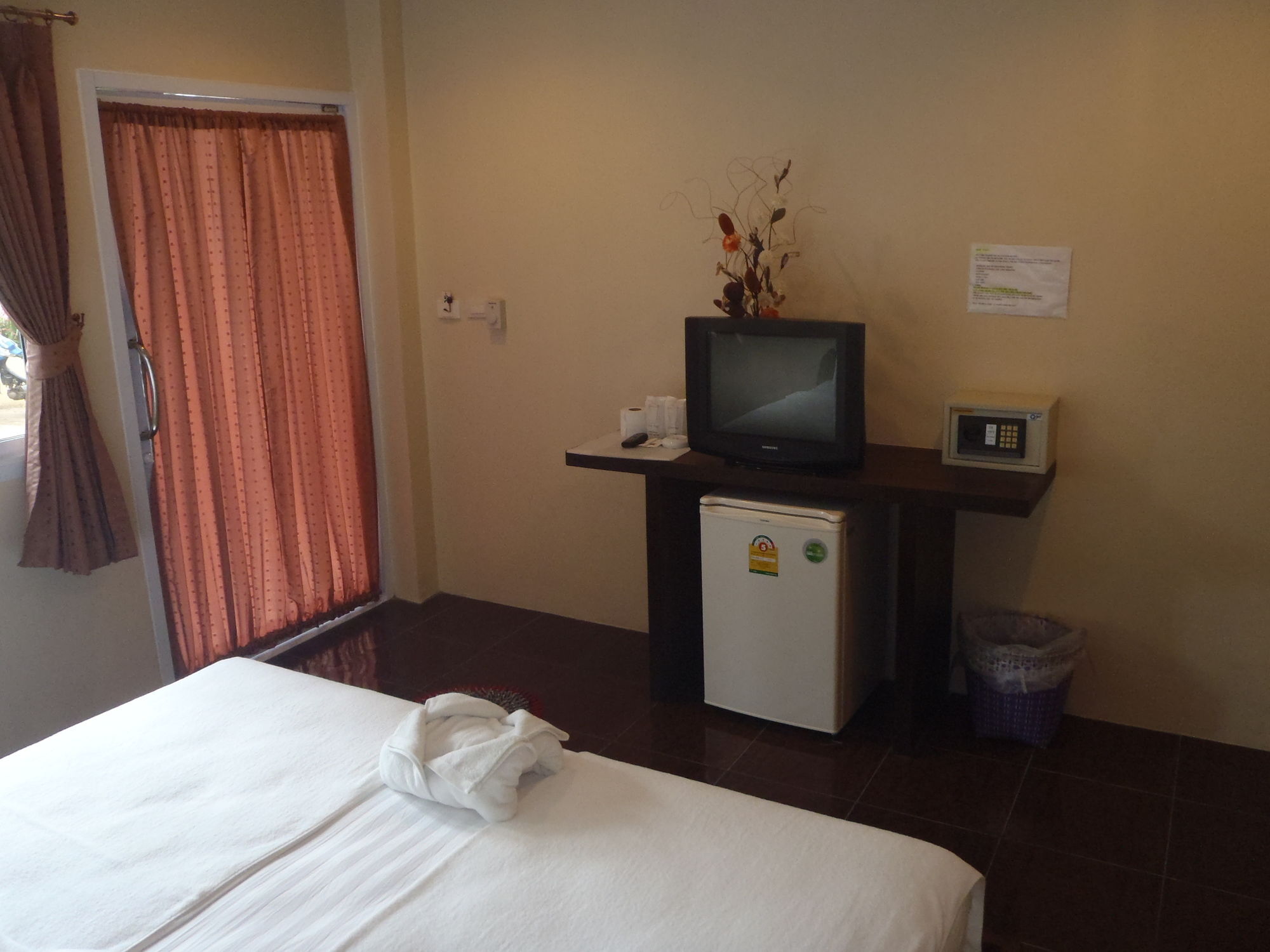 Silver Sands Beach Resort Ко Тао Екстериор снимка
