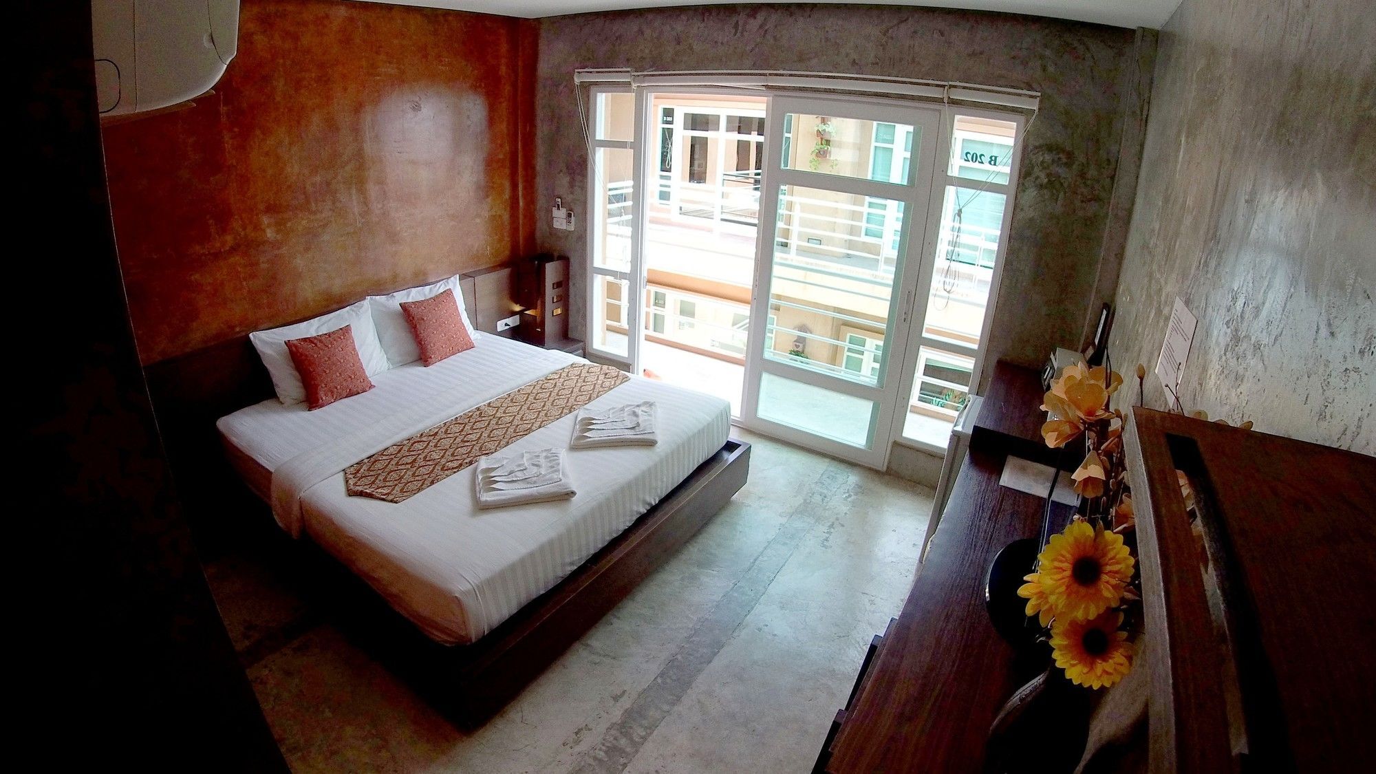 Silver Sands Beach Resort Ко Тао Екстериор снимка